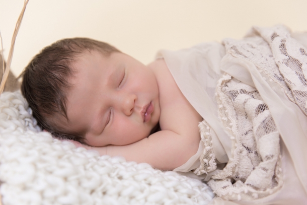 Im peach & berries Studio Tiergartenweg Graz, Babybauch- Geburt-Neugeborenen- Kinder- und Familienfotografie Graz